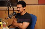 Aamir Khan visits Radio City in Bandra, Mumbai on 23rd June 2011 (12).JPG